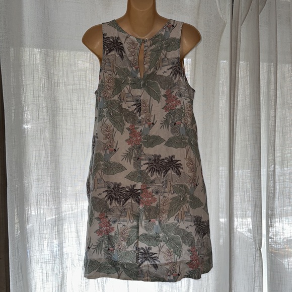 C&C California linen dress - Picture 10 of 13